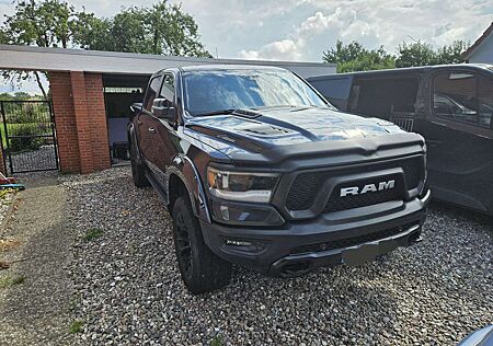 Dodge RAM Rebel