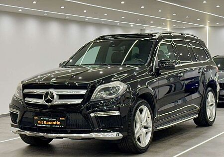 Mercedes-Benz GL 500 4Matic AMG Line 7-Sitzer/Pano/360*/Distro