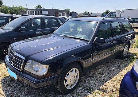 Mercedes-Benz E 220 E-Klasse T