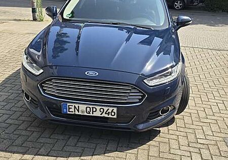 Ford Mondeo 2.0 Hybrid Start-Stopp CVT Vignale