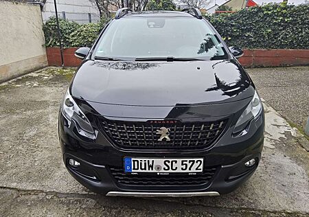 Peugeot 2008 PureTech 130 EAT8 Allure GT-Line. Panoramadach