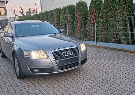 Audi A6 Lim. 3.2 FSI quattro Top Zustand aus 2 Hand