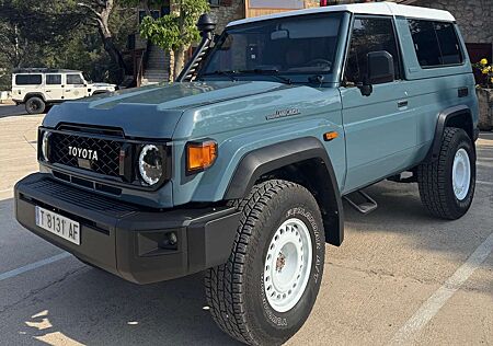 Toyota Land Cruiser LJ 73 Special