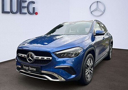 Mercedes-Benz GLA 180 PROGRESSIVE+PANODACH+NAVI+WINTERPAKET