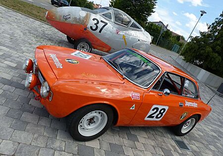 Alfa Romeo Junior GT 2,0 Bertone Kantenhaube CafeRacer "H"