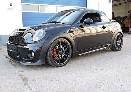 Mini John Cooper Works Coupe - Playboy Edition - Schalter !