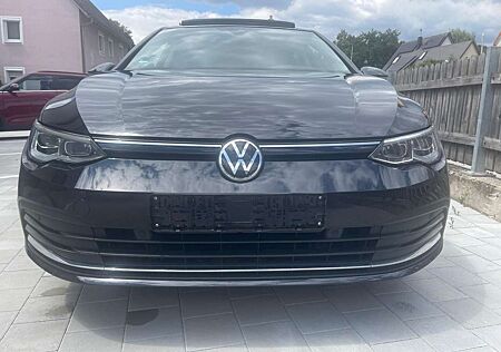 VW Golf Volkswagen 1.5 eTSI OPF DSG Style