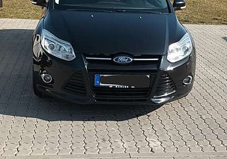 Ford Focus 1.6 EcoBoost Start-Stopp-System Titanium