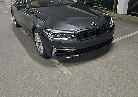 BMW 530 d xDrive Luxury Line