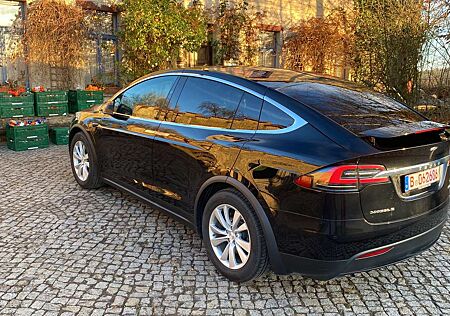 Tesla Model X Signature P90D Allradantrieb