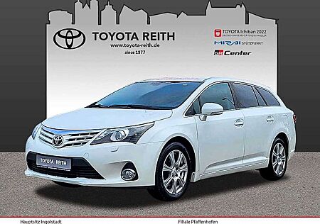 Toyota Avensis Combi 2.2 D-4D Automatik Edition (2014)