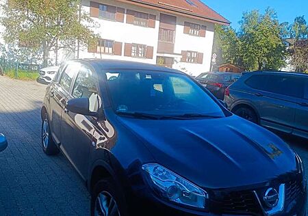 Nissan Qashqai 1.6 Benzin | TÜV neu | Navi | Anhängerkupplung
