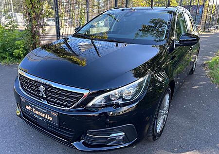 Peugeot 308 Allure Schaltwippen - Navi - PDC