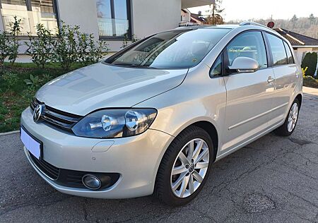 VW Golf Plus Volkswagen Top gepflegtes Fahrzeug, sieht nicht nur außen praktisch neu aus, sondern auch der Innenraum samt heller Velourpolster!