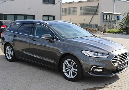 Ford Mondeo Titanium