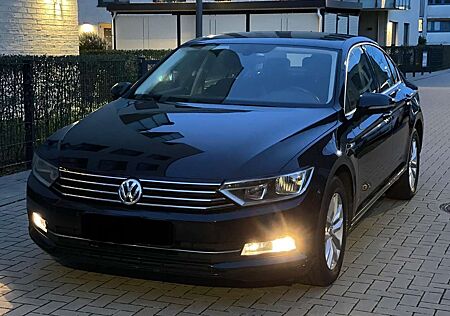 VW Passat Volkswagen Lim. Comfortline BMT/Start-Stopp