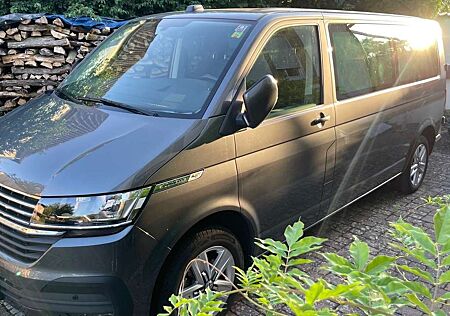 VW T6 Volkswagen .1 Caravelle Caravelle Cruise .1 Lang Comfort AHK Flügel-T