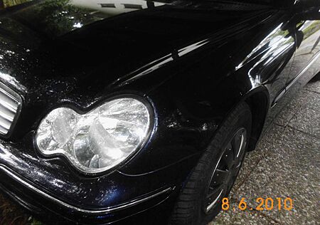 Mercedes-Benz 220 Elegance