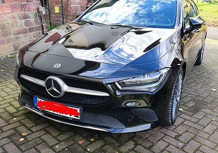 Mercedes-Benz CLA 220 d Shooting Brake 8G-DCT Progressive