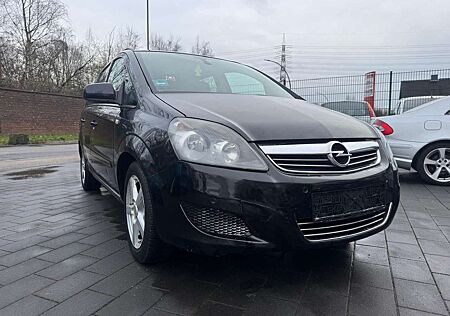 Opel Zafira Design Edition 7 SITZER HU NEU