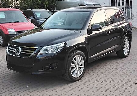 VW Tiguan Volkswagen 1.4 TSI BlueMotion Neue Tüv