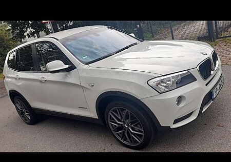 BMW X3 xDrive20d Aut. 28 000 KM