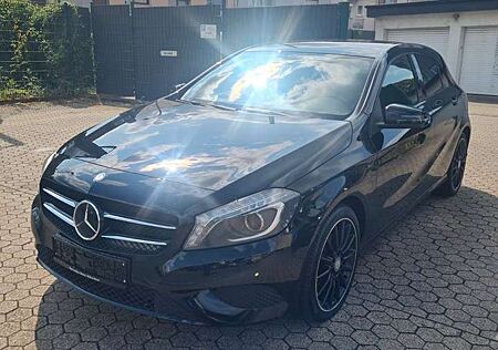 Mercedes-Benz A 200 CDI Xenon Automatik AMG Felgen Night Paket