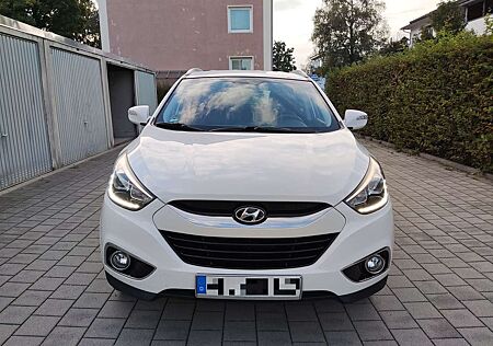 Hyundai ix35 +2.0+CRDi+4WD+Fifa+World+Cup+Silver+Edition