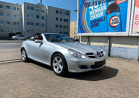 Mercedes-Benz SLK 200