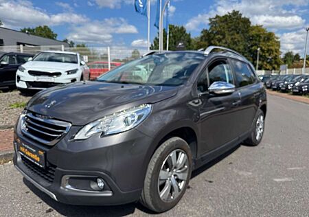 Peugeot 2008 STYLE/81KW/1.HD/NAVI/KLIMAAUT/PANO/ALU/SHZ/PDC