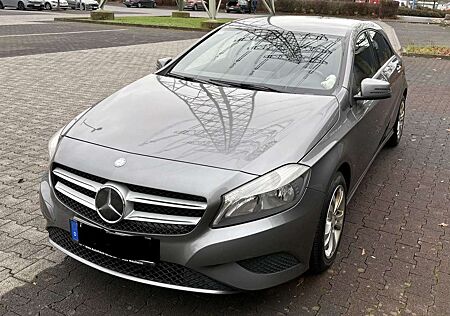 Mercedes-Benz A 180 BlueEfficiency, Urban Ausstattung