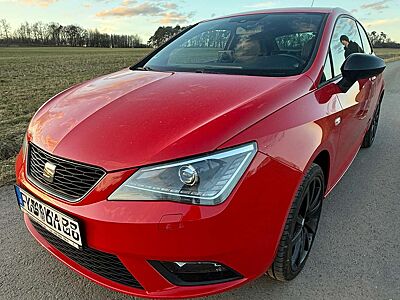 SEAT Ibiza SEAT Ibiza 30 Jahre Edition | Xenon | Navi | Sitzheizung | 8-fach bereift
