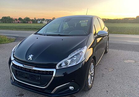 Peugeot 208 PureTech 110 Stop