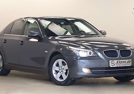 BMW 520 i 2.0 170PS Bi-Xenon Navi AHK Klima SHZ LCI