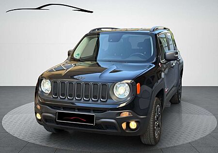Jeep Renegade Trailhawk 4WD Automatik / Navi