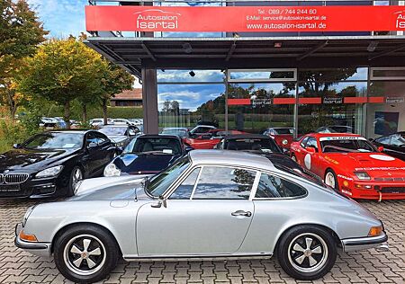 Porsche 911 TE Ölklappe-dt. Spitzenrestauration -Zust. 1