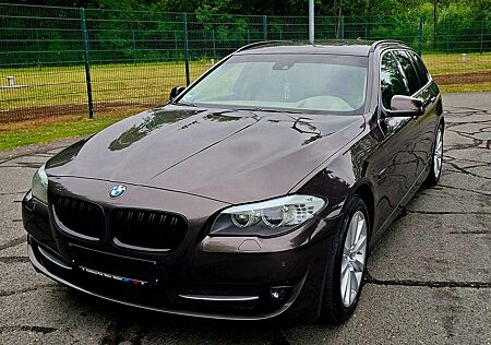 BMW 525d 525 Touring Sport-Aut.