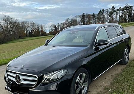 Mercedes-Benz E 300 d T 9G-TRONIC Avantgarde