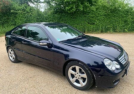 Mercedes-Benz C 200 Sport Coupé Kompressor