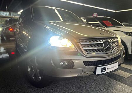 Mercedes-Benz ML 320 CDI Trittbretter (AHK,COMAND,SD)