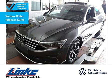 VW Passat Variant Volkswagen GTE AHK/Pano/Kamera/Matrix/Navi