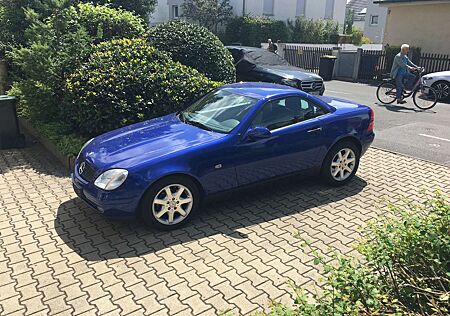 Mercedes-Benz SLK 200