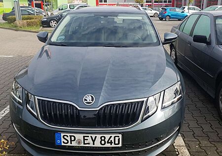 Skoda Octavia Nur 39.000 km ,Diesel Automatik, Euro 6