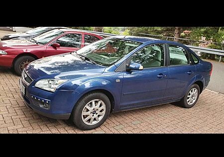 Ford Focus 1.6 16V Ghia