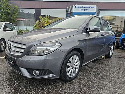 Mercedes-Benz B 180 B 180 (246.242)