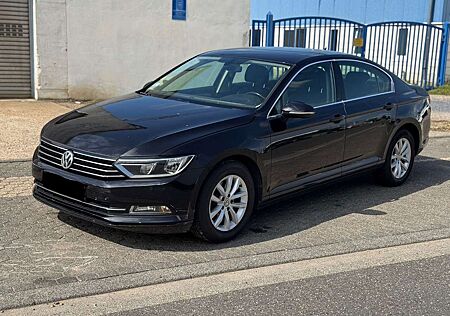 VW Passat Volkswagen Lim. Comfortline BMT/Start-Stopp