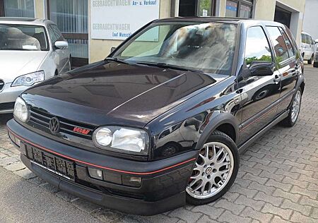 VW Golf Volkswagen 3 GTI 16V, 4türer, 20Jahre GTI Sondermodell