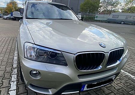 BMW X3 xDrive 20d Aut. Xenon - umfangreiche Ausstattung!