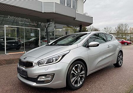 Kia Cee'd Ceed / Spirit Xenon/Navi/Kamera