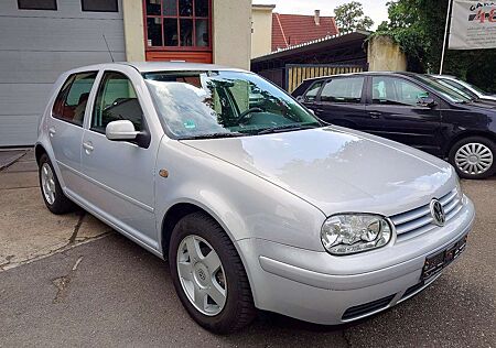 VW Golf Volkswagen IV 1.6 5 Tuerer Klima TOP 1 Hd Sportsitze